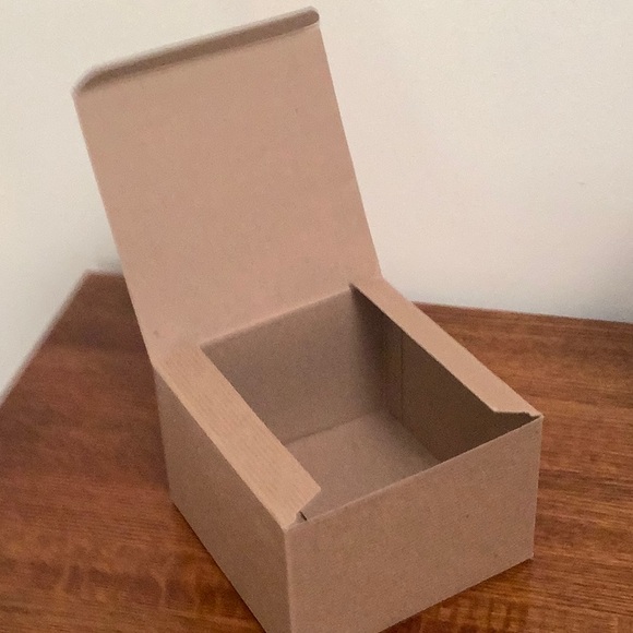 Gift Boxes - Picture 2 of 13